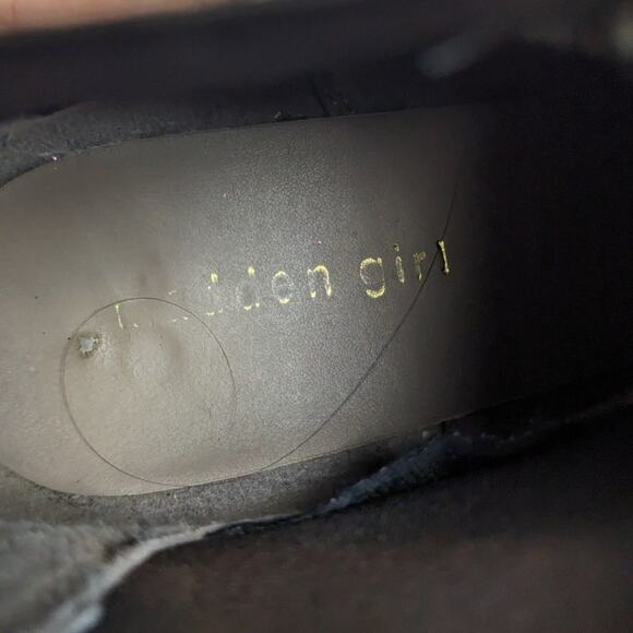 Madden Girl Womens Shoes Light Grey Camilla Suede Pull On Ankle Booties Size 8.5 - Picture 8 of 9